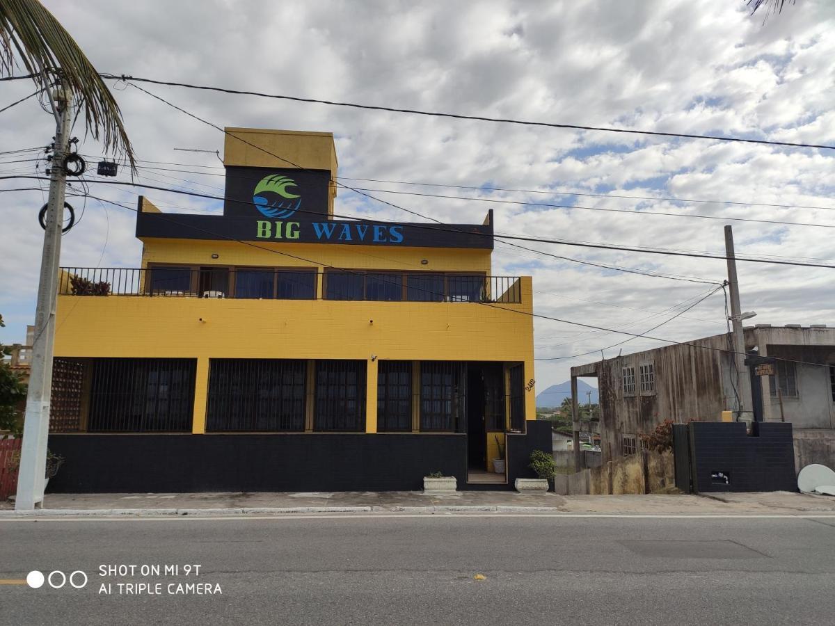 Big Waves Hospedagem Hotel Saquarema Exterior photo